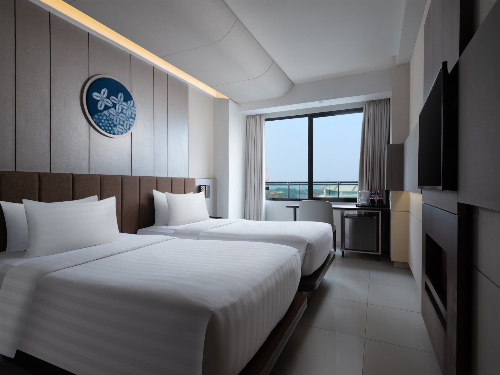 Liburan Makin Hemat! Promo Kamar, Makan, dan Klinik di Hotel Santika Bintaro Sepanjang Mei